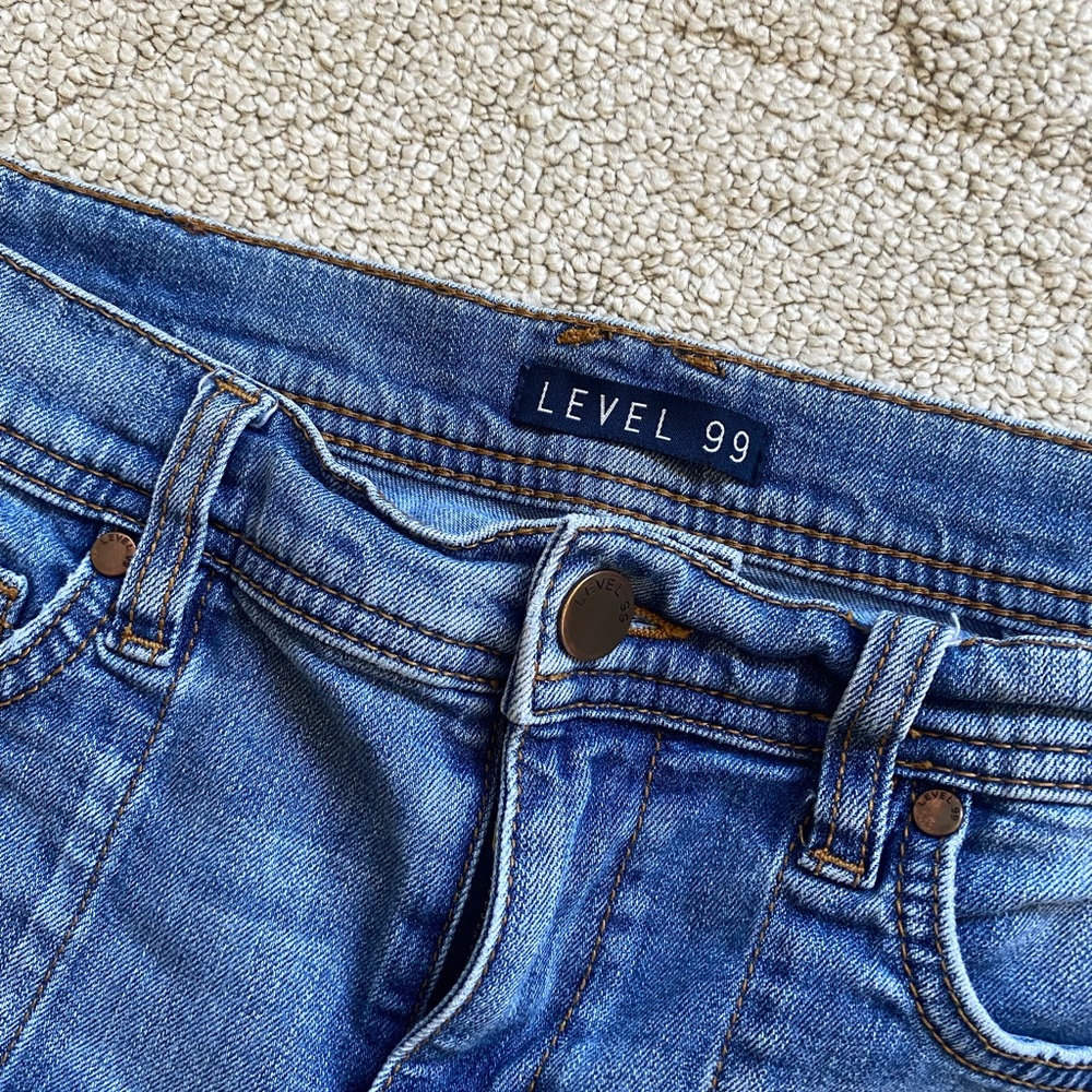 Level 99 High Rise Light Blue Jeans